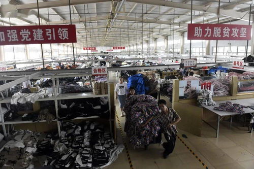 決戰(zhàn)決勝，藝起行動丨大愛無疆 奔向小康 服裝服飾零售業(yè)的時(shí)代使命與暖心實(shí)踐